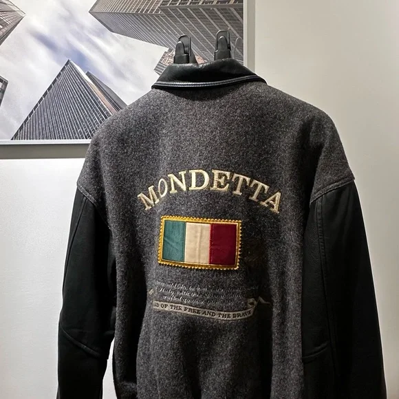 Italia Men's Black and Gray Bomber Jacket. MONDETTA - Picture 15 of 15